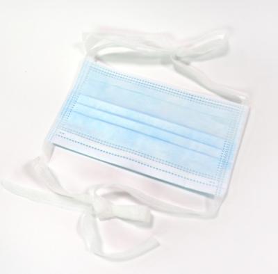 China Anti Dust Iir Medical Face Mask With Nose Clip Tie On Type for sale