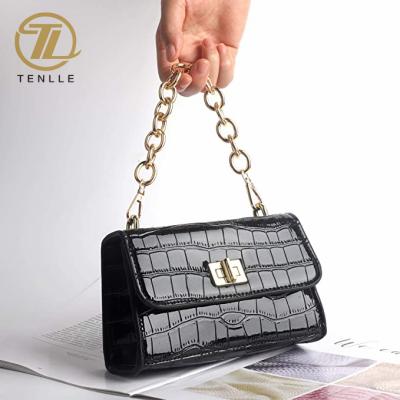 China Environmentally Friendly Decorative Bag Accessories Purse Bag Handle Metal Handbag Detachable Chains for sale