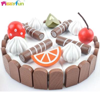 China Kitchen Set Hot Sale Preschool Toy Pretend Play Food Cutting Wooden Cake Kids Toy With Candles AT11137 for sale