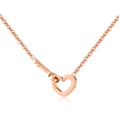 China Fashion 316L Stainless Steel Women Rose Gold Necklace Ladies Girl Elegant Heart Pendant Necklace for sale