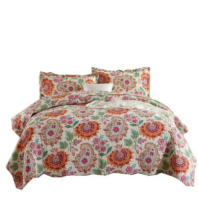 China Anti-Pull Flower Design All Season Summer Autumn Cotton Comforters Thin Bedspread 3 Pcs Sets for sale