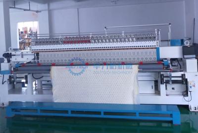 Cina macchina di cucitura del materasso di larghezza di 3302mm per la stoffa per trapunte del 3.5kw in vendita