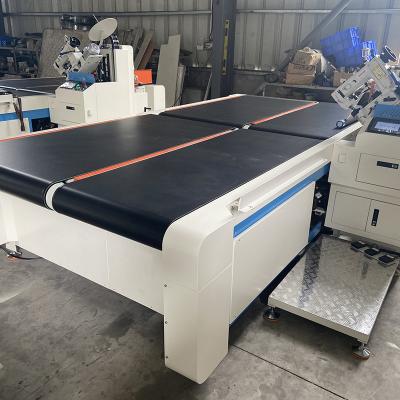 China Automatische Band-Randmaschine der Matratze 15-20pcs/h commputerized nähende Stärke automatisches leicht schlagendes 4KW des Systems 50-500mm zu verkaufen