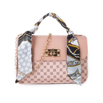 China Silk scarf chain bag messenger handbags 2022 fashion handbag factory direct printing small square bag for sale