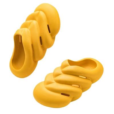 China Cushioning Bubble Sides With Thick Soft Bottom Outdoor Slides Flip Flops Slippers Eva Sandals Home Indoor Shoes for sale