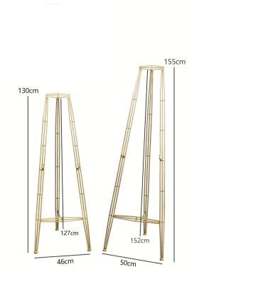 China Modern Wedding High Temperature Resistant Electrostatic Paint Home Page Wrought Iron Oil Painting Frame Floor Stand Photo Poster Wedding Suitable For Painting Lovers for sale