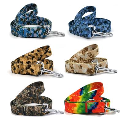 China Lights Wholesale Pet Supplies Pet Walking Leash Outdoor Camouflage Print Training Dog Leash for sale