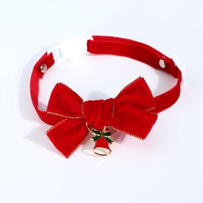 China Adjustable Christmas Dog Bow Tie Cat Safety Buckle Collar Collar Lights Velvet Bow Pet Bell Collar for sale