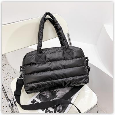 China Fashion Waterproof Top Handle Bags Unique Design Large Capacity Polyester Lining Handbags Sit Soft PU Woman Tote Bag Black Grid Stripper for sale