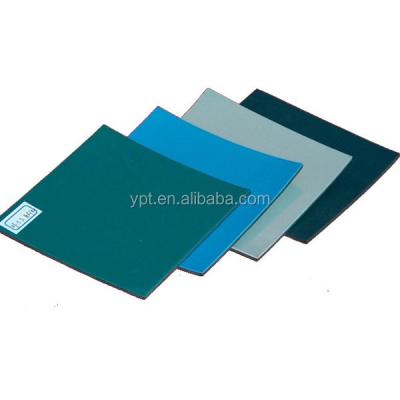 China cleanroom anti-static green S4 ESD rubber table mat/anti-static rubber mat/1.2m*10m*2mm ESD mat for sale