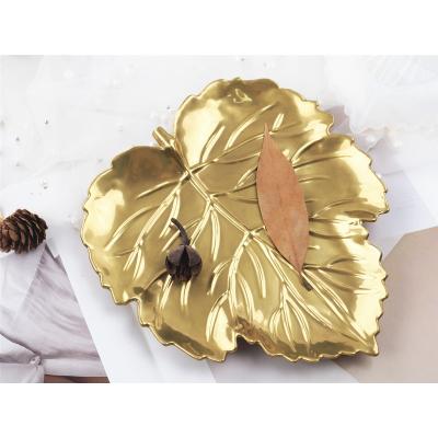 China Europe New Arrival Irregular Shape Creative Hand Making Diy Epoxy Resin Maple Leaf Hemp Leaf Ashtray Tray Dish Silicone Mirror Mold for sale