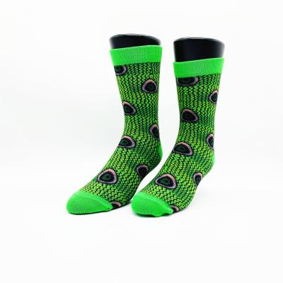 China QUICK DRY Unisex Custom Design Happy Simple Green Cotton Crew Dress Socks for sale