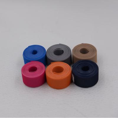 China Durable Tape And Loop Hook Band Belt Hardware Cloth Rolls Form Around 3cm for sale