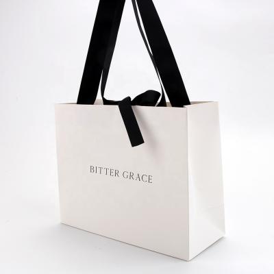 China Custom Luxury Sinicline Fancy Paper Recyclable Bamboo Paper Gift Bag Luxury Shopping Bag for sale