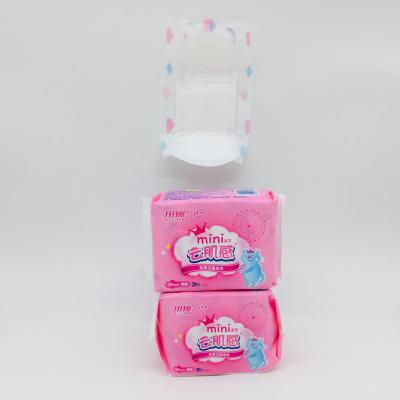 China Breathable Small Size Sanitary Napins With Two White Wings And Mini Soft Non-woven Sanitary Pad for sale