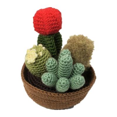 China 2021 HOT Sale Handmade Crochet Cactus Stuffed Amigurumi Stuffed Plush Toy for sale