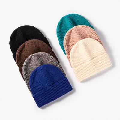 China COMMON warm outdoor white knitted beanie hat fashion winter hot sale high quality wholesale for sale