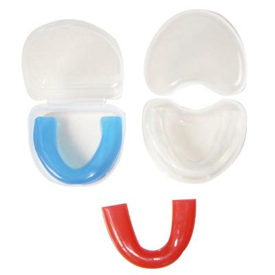 China Los dientes de encajonamiento adultos del gel de silicona guardan el equipo de Mouth Sports Gym Crossfit en venta