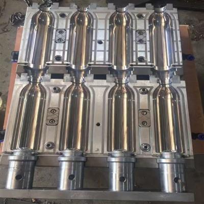 China Custom Material 5 Gallon Mineral Water Bottle Blowing Mold for Custom Metal Fabrication for sale