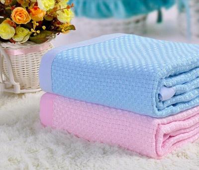 China 100% Bamboo Fiber Soft Cozy Super Cozy Throw Blanket / Baby Blanket Ultra Softness And Smoothness Waffle Design for sale