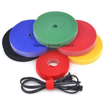 China 5m x 20mm or 10m x 10mm workable rolls side by side of hook and loop cable ties for sale