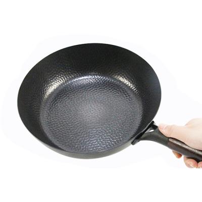 China Quick Thermal Bestselling Korean Non-Stick Pan Household Iron Cast Pan Frying Pan with Handle for sale