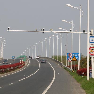 China Cantilever L-Shaped Octagonal Lightweight Post 4m 5m Highway Road Surveillance Post Outdoor Post for sale