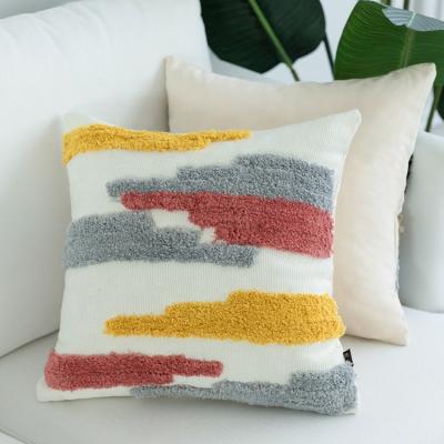 China New Product Sustainable Modern Ideas 2022 Adorned Decorative Geometric Stripe Throw Luxury Pillow Cover Tender for sale