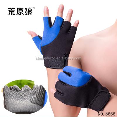 China HYL-8666 High Quality High Quality Half Finger Neoprene Gym Anti-Slip Gloves for sale