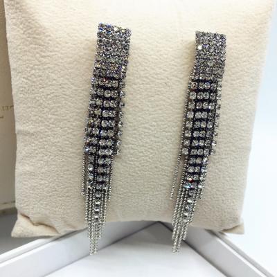 China ALLOY fashion tassels earrings long chains earrings with rhinestones have stock YE1147 for sale