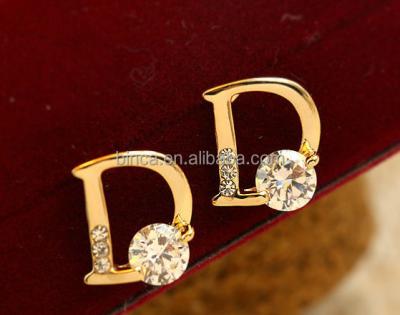 China ALLOY fashion rhinestone gold earring 18K gold stock stud earrings MOQ 12pairs EA258 for sale