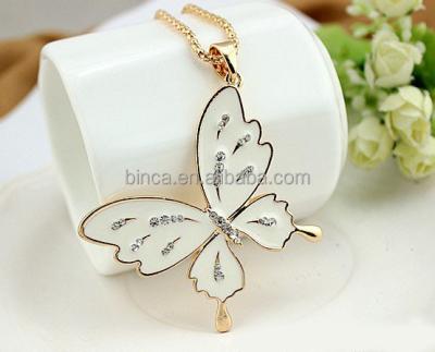 China Crystal Fashion Butterfly Necklaces Pendant Gold Long Chain Necklaces CL038 for sale