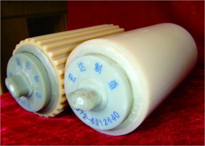 China Verlengbare Nylon de Transportbandrollen Dia 89mm van de Riemtransportband Precisiegrootte Te koop