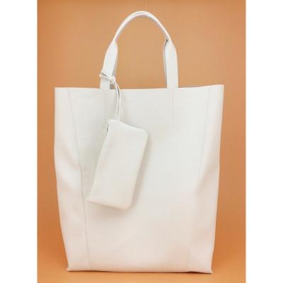 China Water Resistant Leather Tote Bags For Women Shopper White Oversized Bag for sale