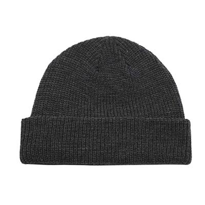 China COMMON Classic Men's Winter Merino Custom Beanie Hats Acrylic Knit Cuff Beanie Daily Short Beanie for sale