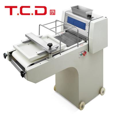 China Hot Selling Snack Factory 2022 Bakery Tools Electric Croissant Dough Moulder / Toast Machine for sale