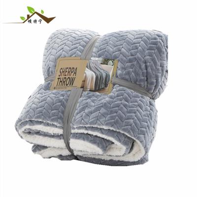 China Simple Luxury Comfortable Solid Color Flannel Throw Blankets High Quality 100% Polyester Sherpa Blanket for sale