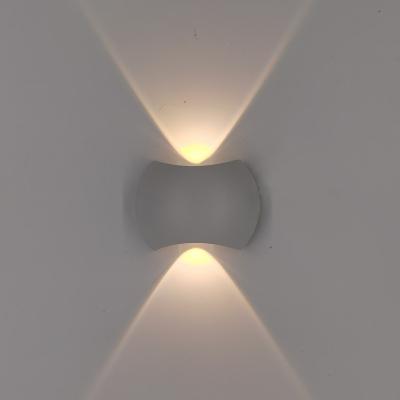 China LED Polycarbonate Indoor Wall Lamp Simple Modern Outdoor Indoor And Outdoor Wall Lamp Led Waterproof Wall Lamp for sale