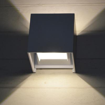 China Modern Modern LED Sconce Wall Light IP65 Indoor Outdoor Square Waterproof Outdoor Lamps Aluminum Led Up And Down Lamps for sale