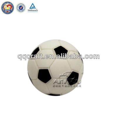 China Viable low price vinyl dog toy and rubber vinyl dog toy football for sale