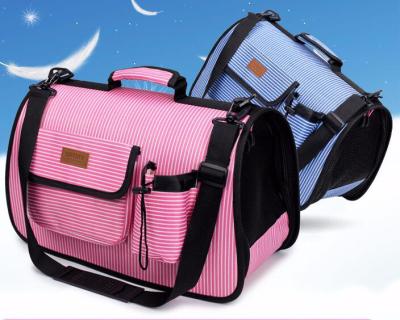 China Viable Wholesale Luxury Car Dog Foldable Pet Carrier Bag for sale