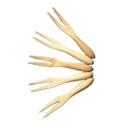 China Sustainable Reusable Cake Fork Material Degradable Fruit Fruit Dessert Fork 9cm Bamboo Fork for sale