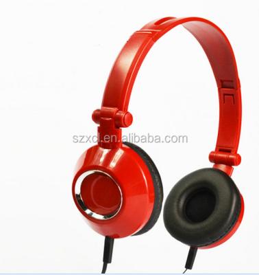 China Volume Control Earphone Stand Wire Earphone Factory for sale