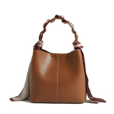 China Genuine Leather Lady High Quality Latest Fashion Quality Cross - Body Scarf Elegant Mini Bucket Bag Handbag for sale