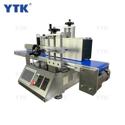 China Full automatic desktop labeling machine for round bottle for sale