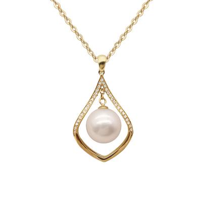 China Real TRENDY Qualtty 18K Gold Necklace Size Around Big Freshwater Pearl With Natural Diamond Genuine Gold for sale