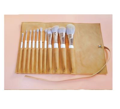 China Angular Blush Custom Women White Color Cosmetic Brushes Private Label Brush With Bag for sale