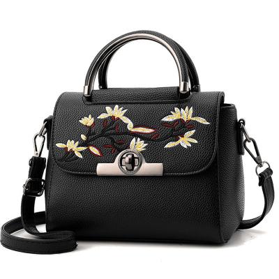 China Embroidered PU Women Leather Messenger Bag ,Hand Totes  Ladies Shoulder Bag With Zipper Hide Porket for sale