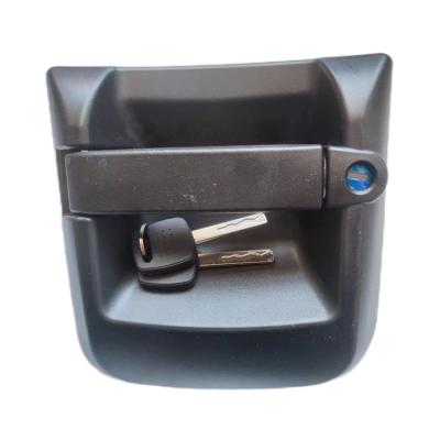 China Construction Machinery Vehicles Easily replaceable and  durable M3000 heavy-duty truck door left and right exterior handlesDz15221340015/DZ15221340025 for sale