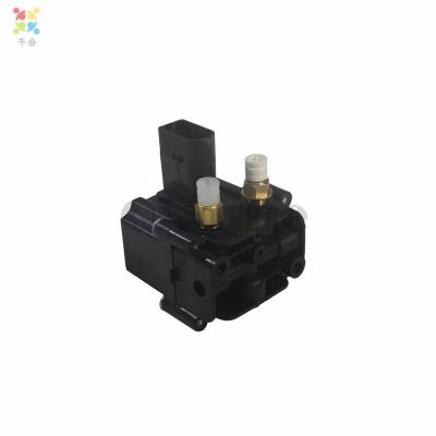 China Valve Block for BMW X5 E70 X6 E71 E72 E61 37226775479 37206799419 Air Suspension Valve Block 37206859701 for sale